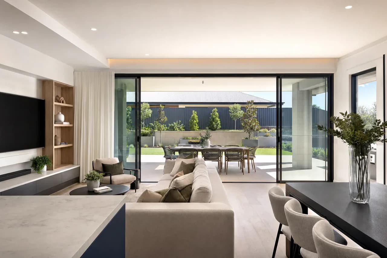 Glazier in Joondalup, Perth