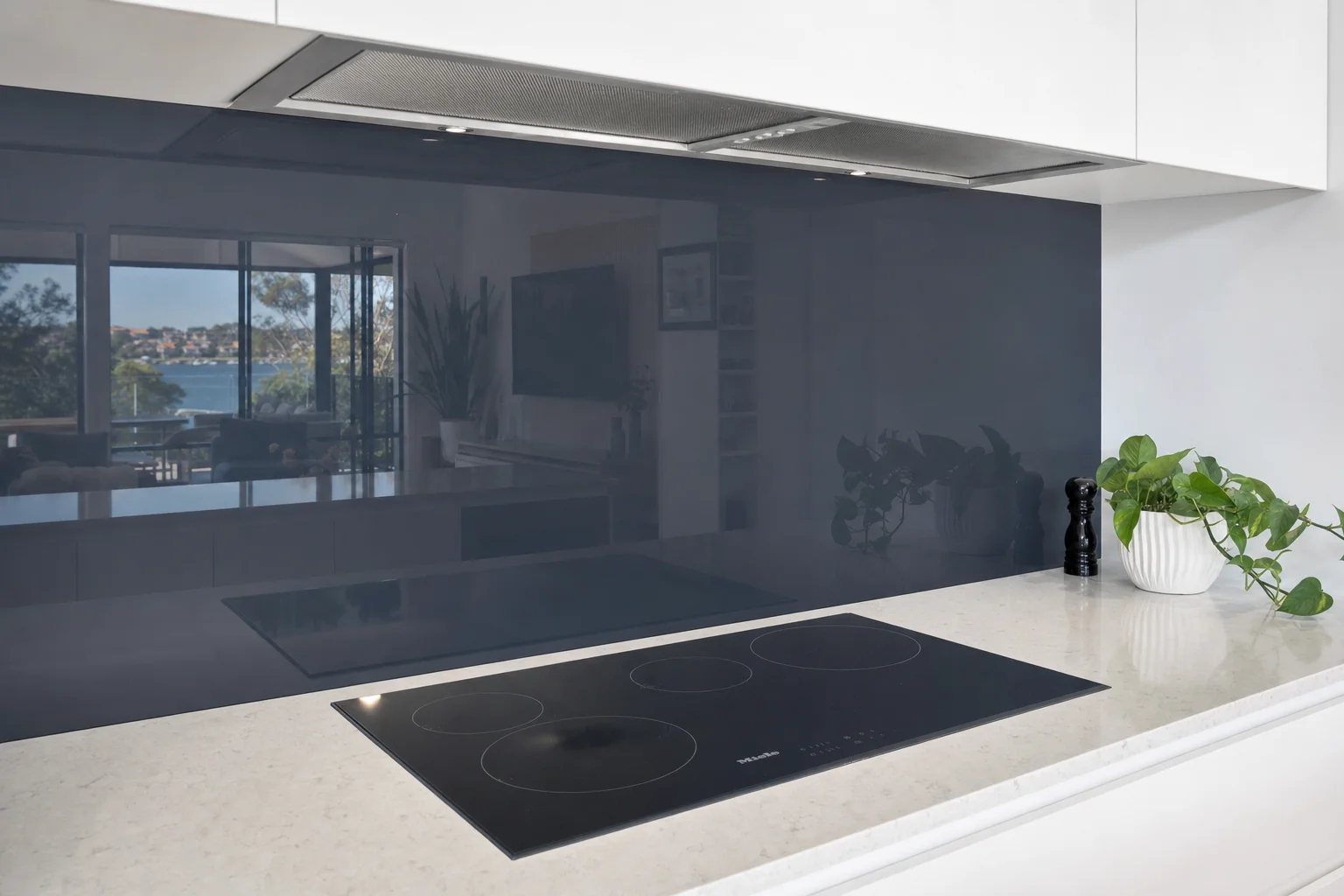 Glass Splashbacks in Perth