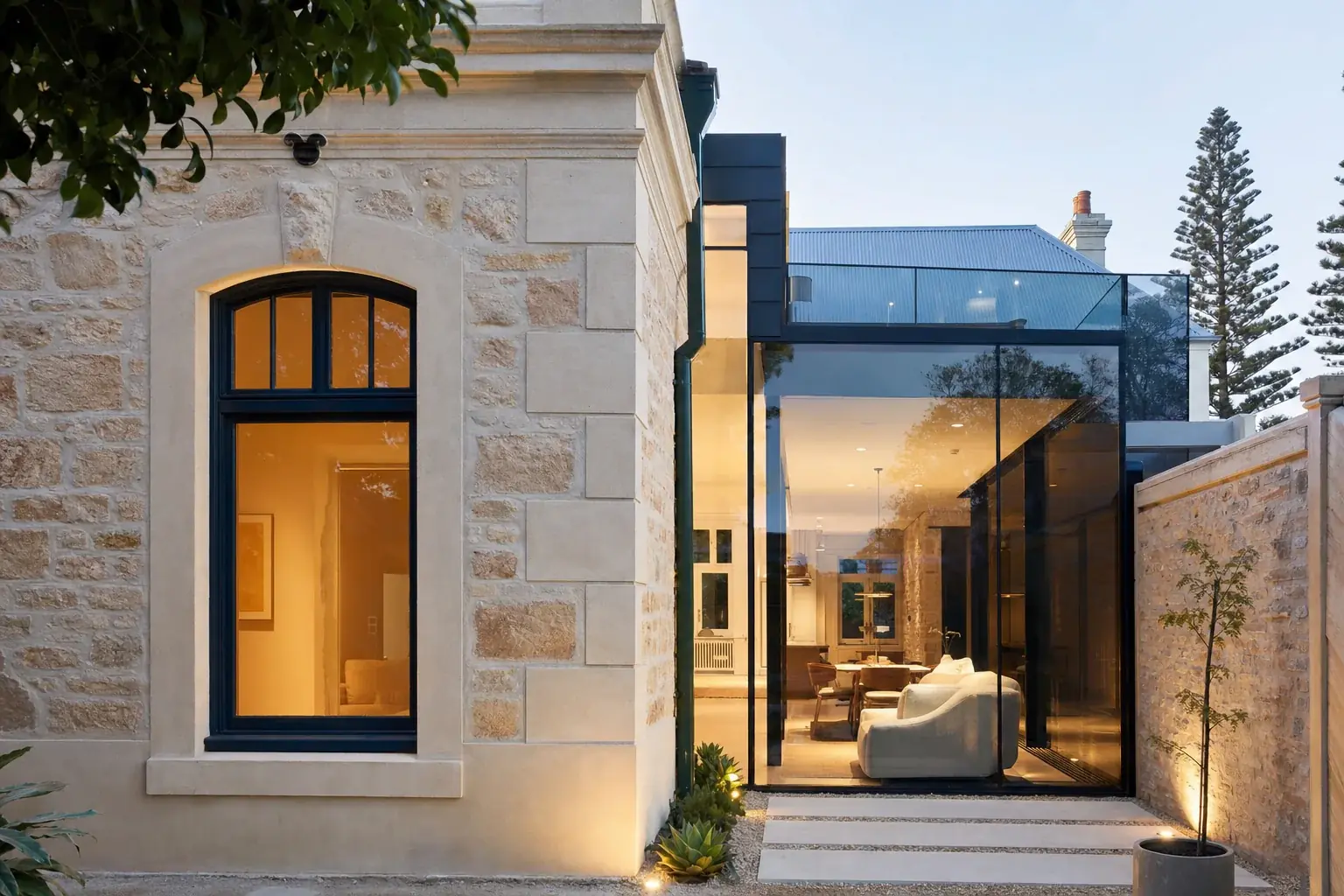 Glazier in Fremantle, Perth